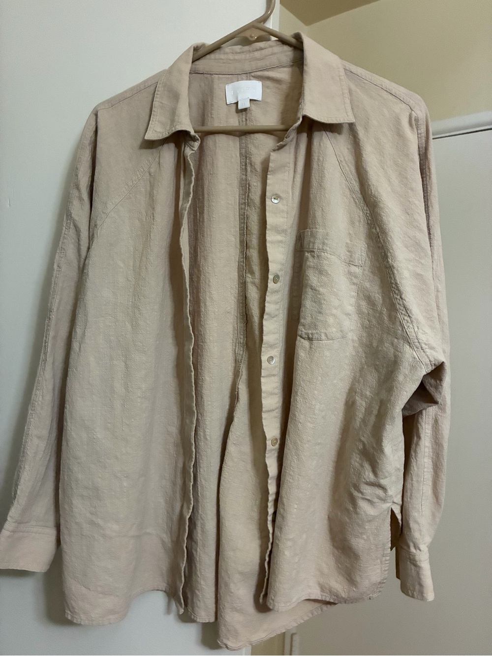 Every by Dillard’s Women’s Beige Button-Up Shirt Casual Collared 100% Cotton M